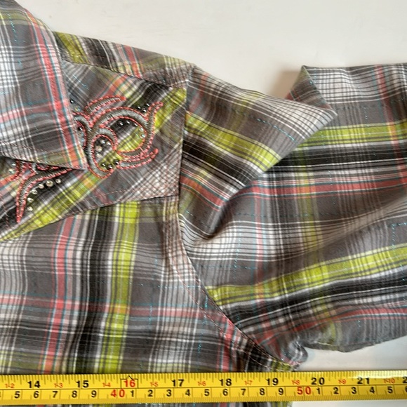 Wrangler Rock 47 snap western shirt steer yoke gray plaid bedazzle shoulder back - Picture 12 of 16